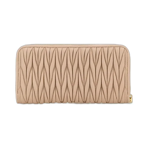 Miu Miu Logo Plaque Quilted Wallet