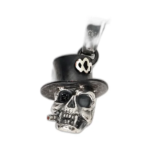 Sv950/Oyx/Os Silkhat Skull Pendant