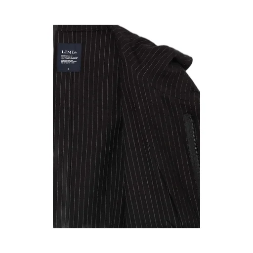 Loose Elastic Coat With Stripes