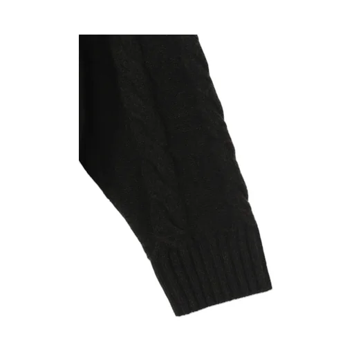 Fine Merino Wool Cable Switch Unbalance Pullover