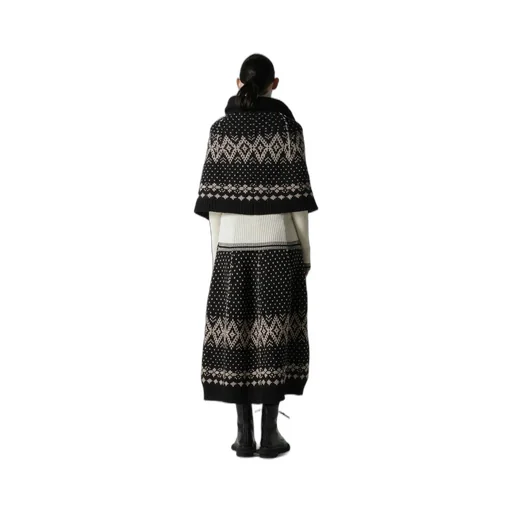 Nordic Jq Cape W/Collar