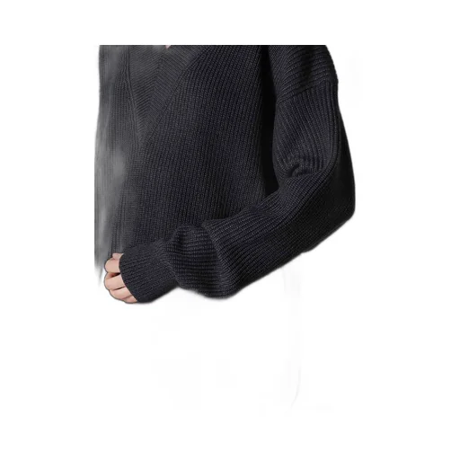 Big V-Neck Knit
