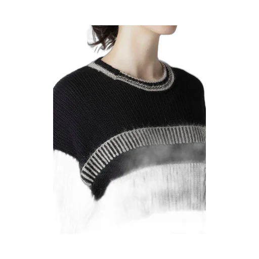 Naitive Jacquard Design Long Sleeve Pullover