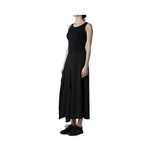Wool Serge Triangle Gusset Skirt
