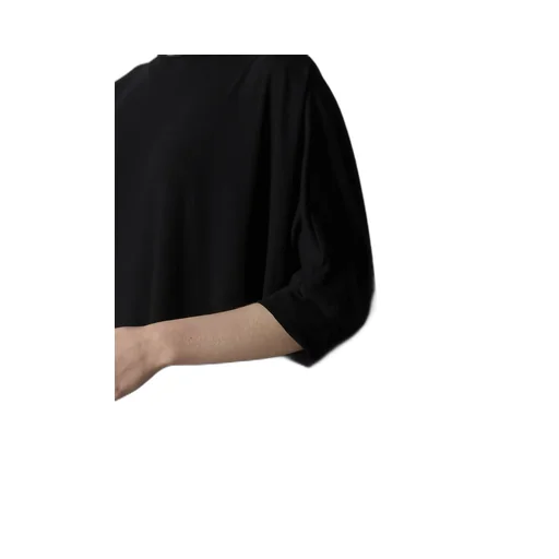 Hard-Twisted Jersey Asymmetric Dolman T