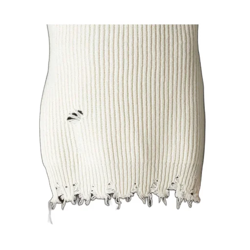 Lamb Wool Damaged Knit Vest