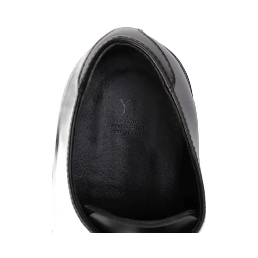 Glass Leather Fringe Tongue Shoes