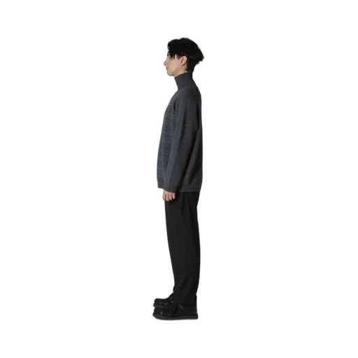 Wormhole High Neck Knit
