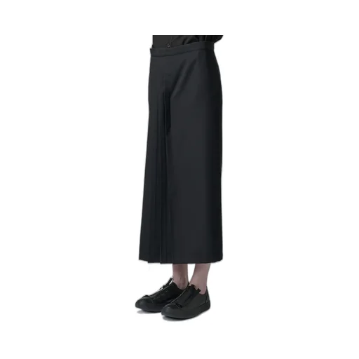 Gabardine F Pleated Skirt