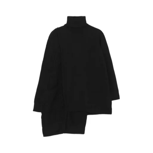 Paneled Turtle Neck Po