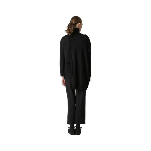 Paneled Turtle Neck Po
