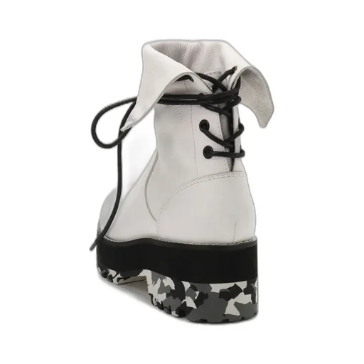 Light Shrink Leather Back Tongue 4Hole Boots