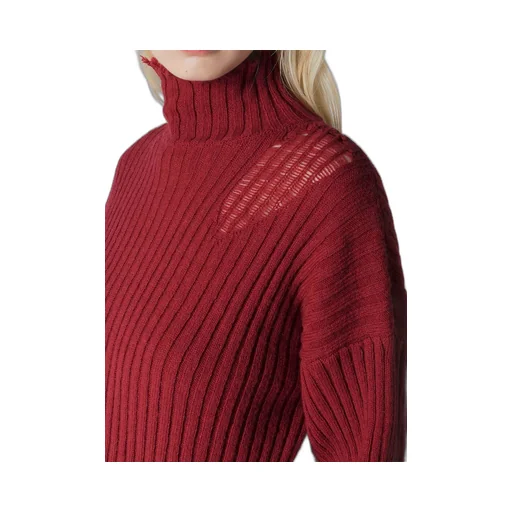 Crushed Rib Pullover