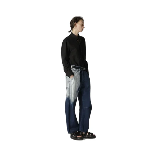 Untwisting Lawn Work Shirt