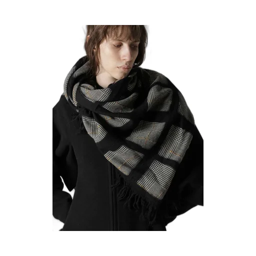 Itajime Dyed Staggered Big Scarf