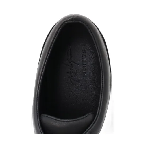 Soft Sheep Leather Front Fastener Shoes