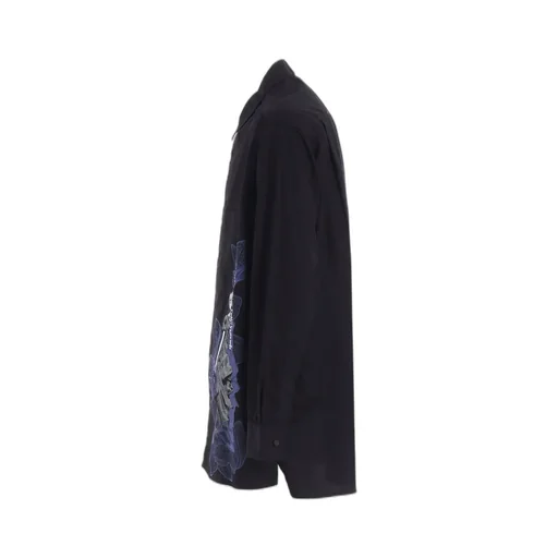 S'yte × Junji Ito -Uzumaki- Azami Wearing Yohji Yamamoto Printed Shirt