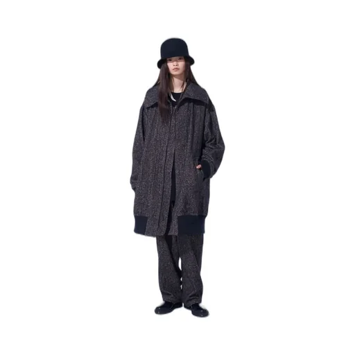 Brushed Twill Needle Punch Reversible Long Truck Top