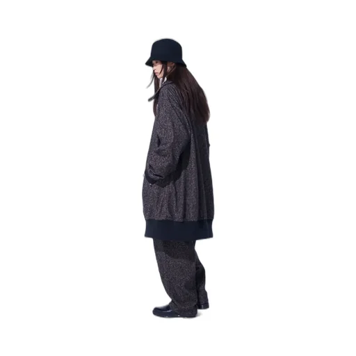 Brushed Twill Needle Punch Reversible Long Truck Top