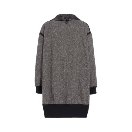 Brushed Twill Needle Punch Reversible Long Truck Top
