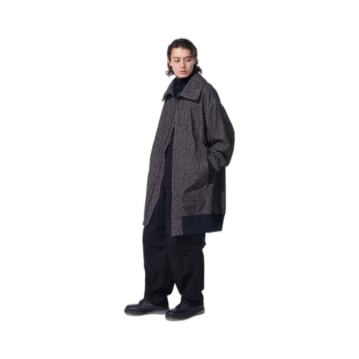 Brushed Twill Needle Punch Reversible Long Truck Top