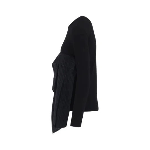 Rayon Jersey Long-Sleeved T-Shirt With Pleated Stripes Fabric
