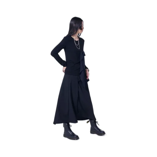 Rayon Jersey Long-Sleeved T-Shirt With Pleated Stripes Fabric