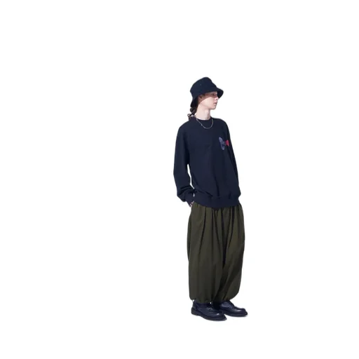 Graphic Pullover Rose In The Hand