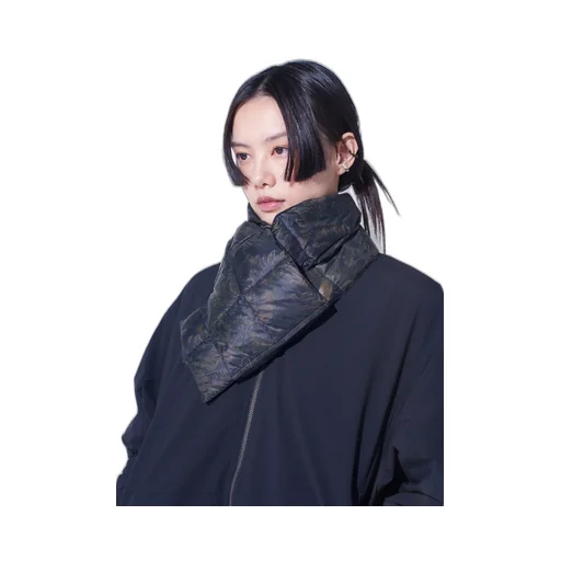 【S'yte X Taion】Dahlia Camouflage Quilted Down Reversible Scarf