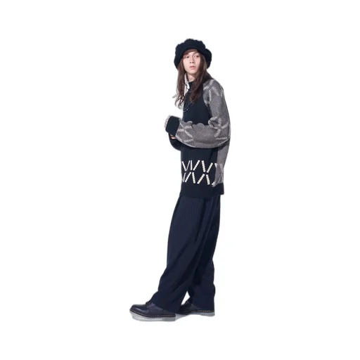 Bulky Wool Birds Eye Reversible High Neck Knit