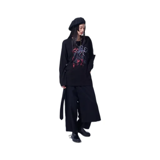 Graphic Long-Sleeved T-Shirt Octopus