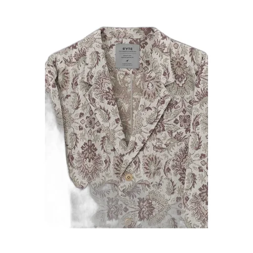 Gobelin-Style Jacquard Shirt Jacket With Fringe Hem Design