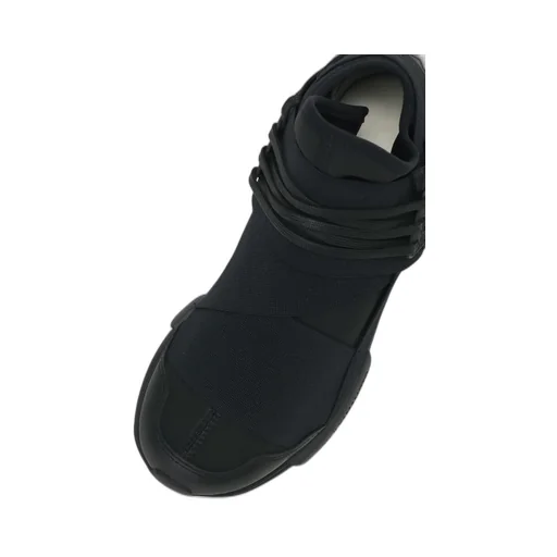 Y-3 Qasa