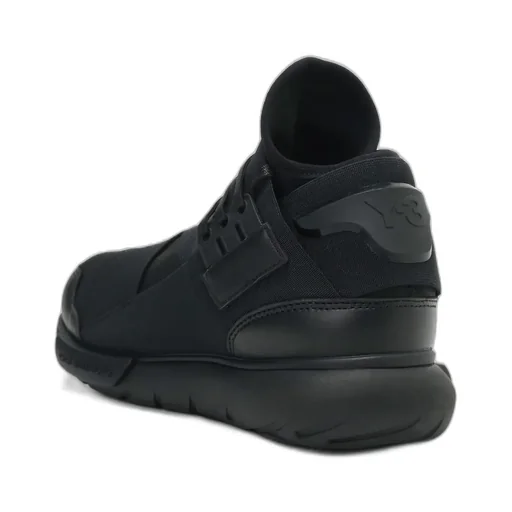 Y-3 Qasa