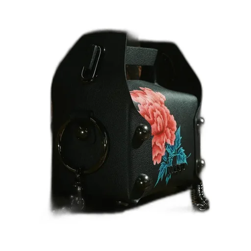 Wildside X M A S U Peony Leather Cake Bag
