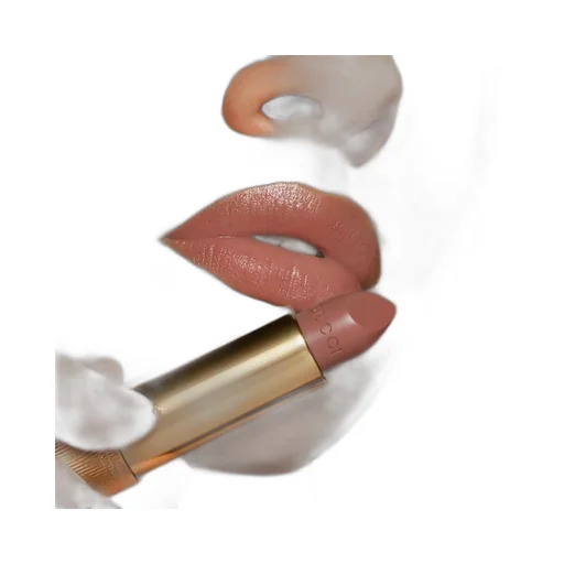 132 , Rouge à LÈVres Voile Lipstick Lilla Tawnie