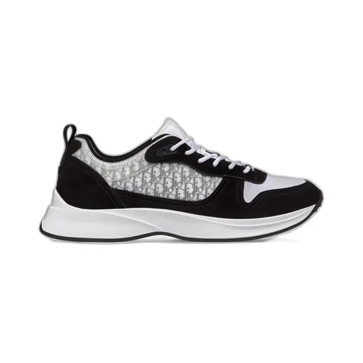 B25 Runner Sneaker