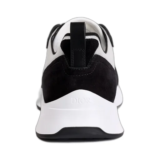 B25 Runner Sneaker