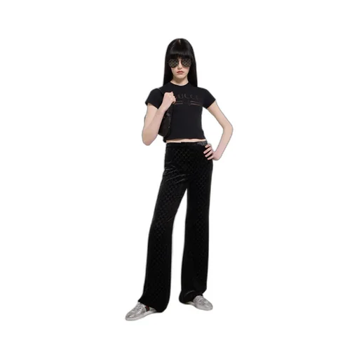 Stretch Low-Top Trainer