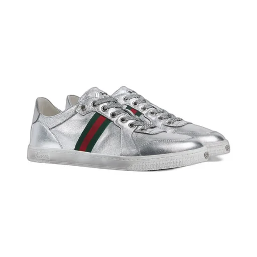 Stretch Low-Top Trainer