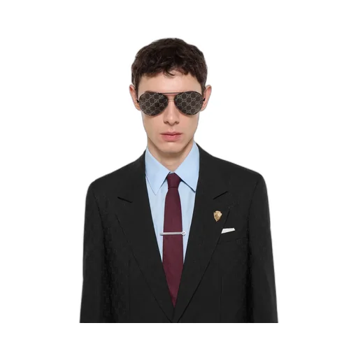 Tie Bar With Interlocking G