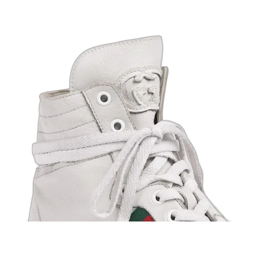 Stretch High-Top Trainer