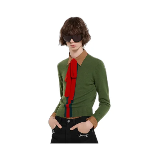 Knit Cashmere Sweater With Ribbon