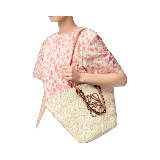 Medium Anagram Basket Bag In Iraca Palm And Calfskin