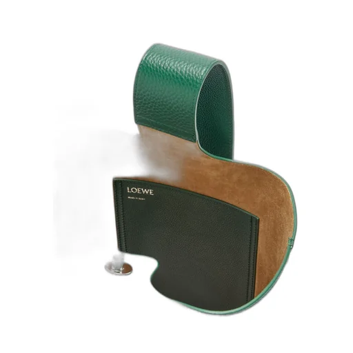 Large Pebble Bucket In Supple Grained Calfskin