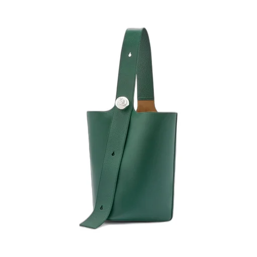 Large Pebble Bucket In Supple Grained Calfskin