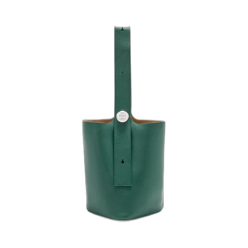 Large Pebble Bucket In Supple Grained Calfskin