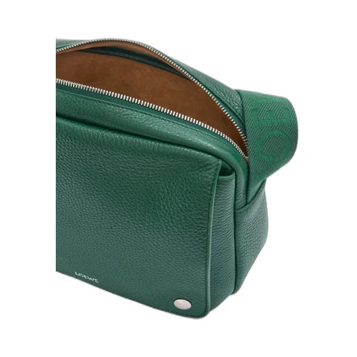 Medium Pebble Messenger Bag In Supple Grained Calfskin