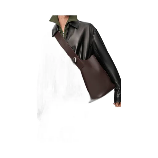 Large Pebble Bucket In Supple Grained Calfskin