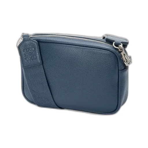 Small Pebble Messenger Bag In Supple Grained Calfskin